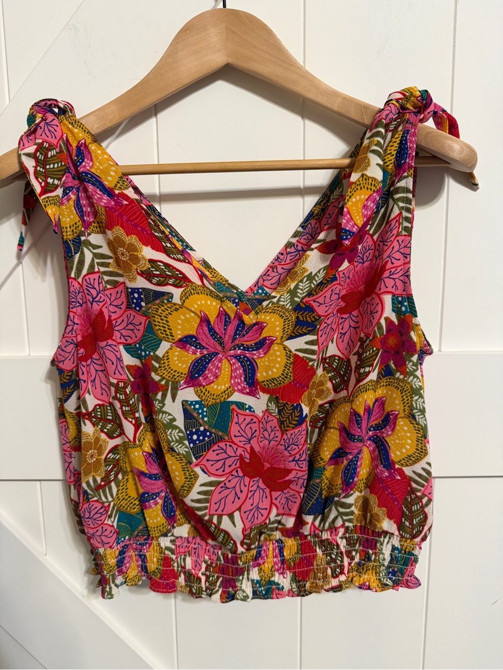 Rose & Olive Floral Tie-Shoulder Blouse Top Women’s Medium Boho multicolor
